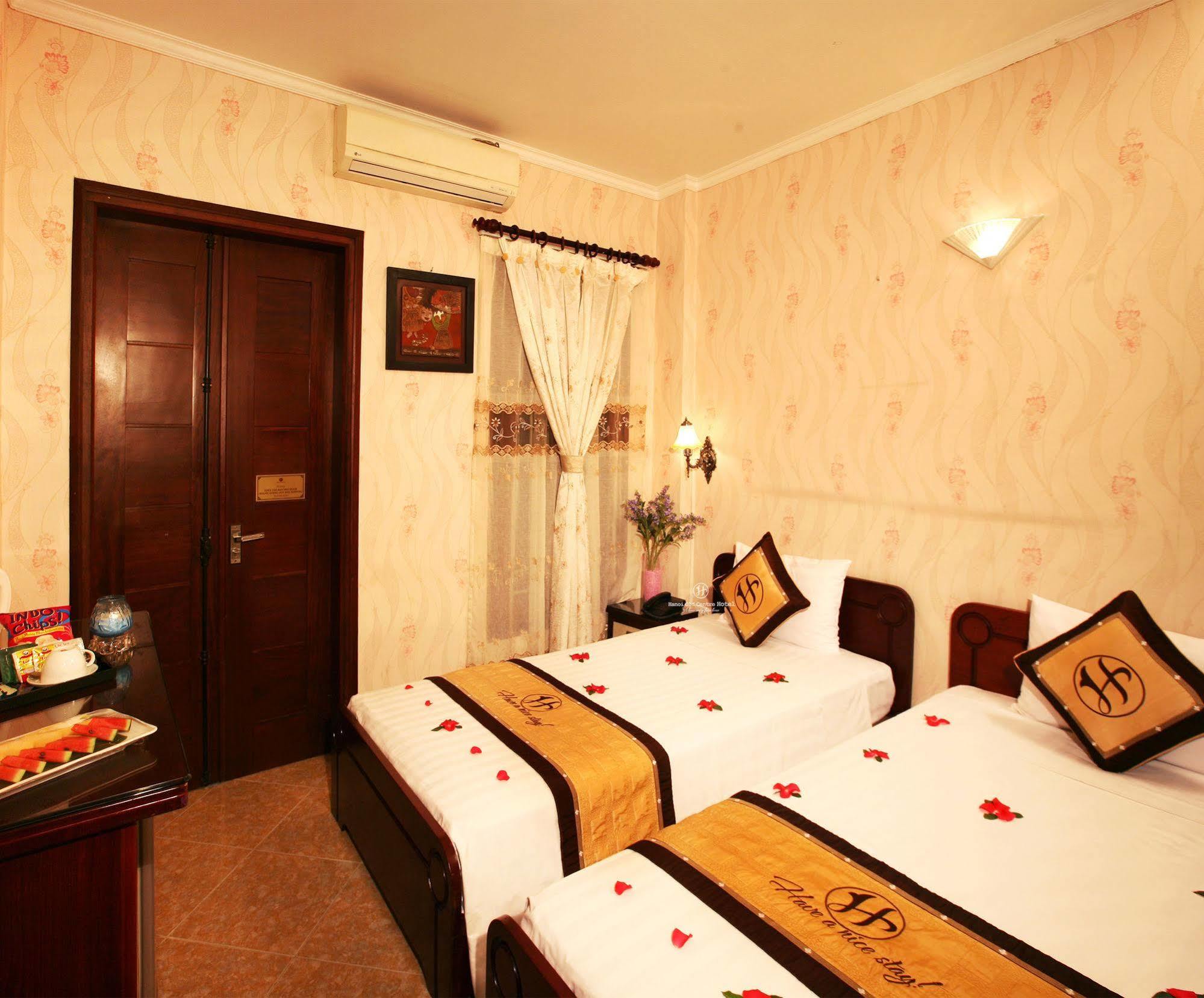 Royal Holiday Hanoi Hotel Kültér fotó