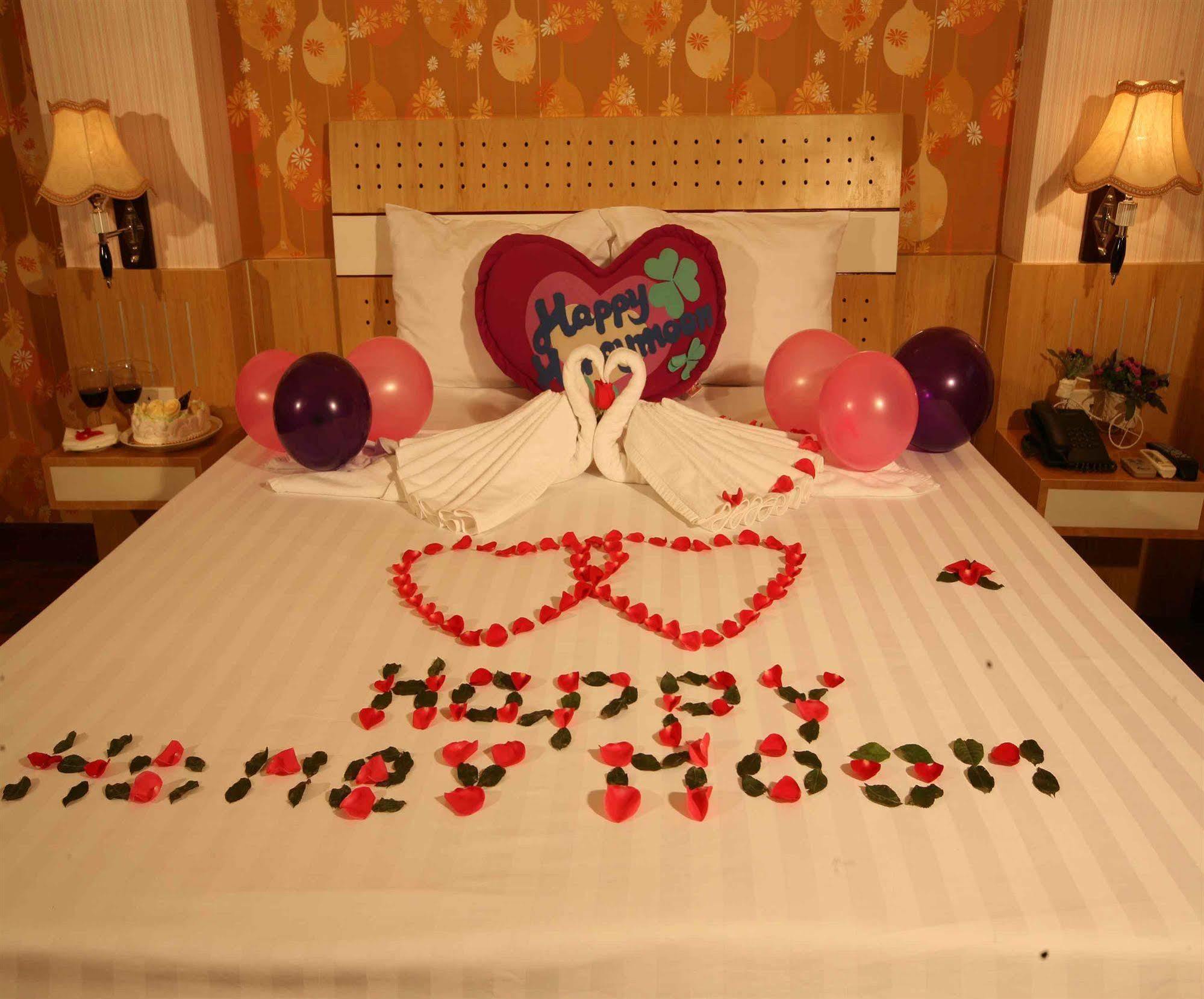 Royal Holiday Hanoi Hotel Kültér fotó